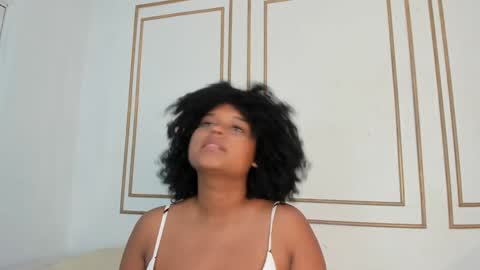 Naty online show from January 2025 07:31:02 PM