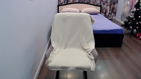 natalyaberd online show from December 2024 07:49:02 PM