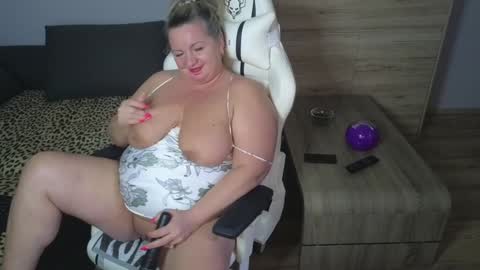 Snapshot of natascha1202 chatting on December 2024 12:13:01 AM Natalli online show from December 2024 12:13:01 AM