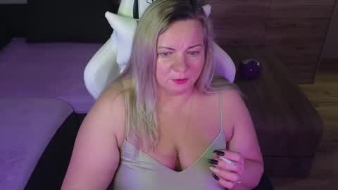 Snapshot of natascha1202 chatting on February 2025 08:31:01 PM Natalli online show from February 2025 08:31:01 PM