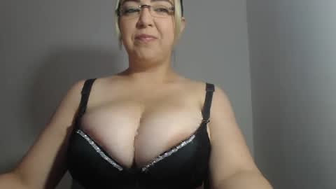NATTY online show from December 2024 03:39:01 PM