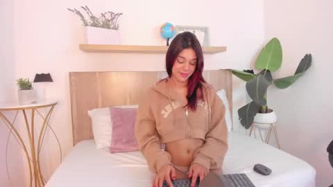 N A T A S H A online show from January 2025 02:17:01 AM