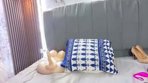 Natasha online show from March 2026 09:53:02 PM