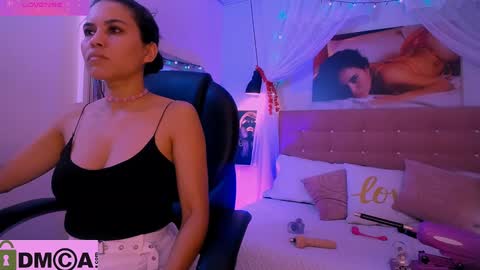 natasha online show from January 2025 12:27:01 PM