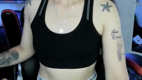 Natasha online show from November 2025 04:12:02 AM