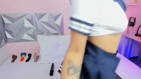 Snapshot of natasha_kurth chatting on November 2025 01:57:01 PM Natasha online show from November 2025 01:57:01 PM