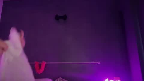 Natasha Saade online show from March 2026 01:28:01 PM