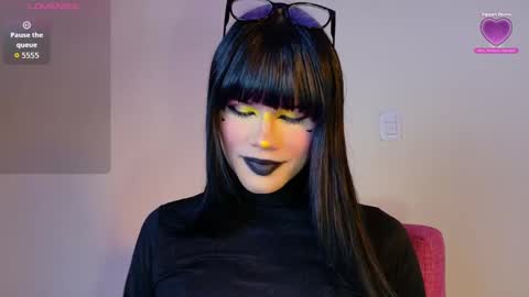 Natahsa  online show from October 2025 05:26:02 AM