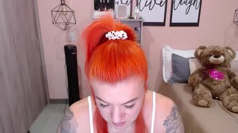Snapshot of natasha_woo chatting on January 2025 01:18:01 AM Nat online show from January 2025 01:18:01 AM