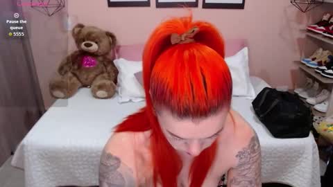 Snapshot of natasha_woo chatting on September 2025 10:26:01 AM Nat online show from September 2025 10:26:01 AM