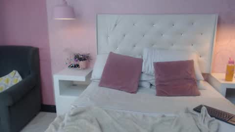 natashabrinkley online show from October 2025 02:42:02 AM