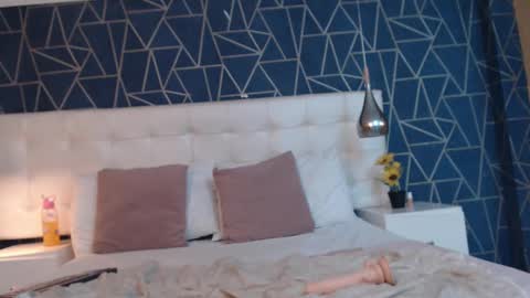 natashabrinkley online show from October 2025 02:31:01 AM