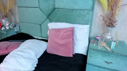 natashabrinkley online show from October 2025 03:02:02 PM