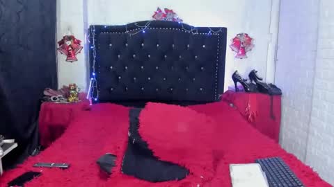 natashaburgos online show from January 2025 03:17:02 PM