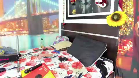 Snapshot of natashajimenez chatting on January 2025 11:14:01 PM Natasha January 13 my Birthday online show from January 2025 11:14:01 PM
