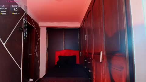 Natasha Mason online show from February 2025 11:49:01 AM