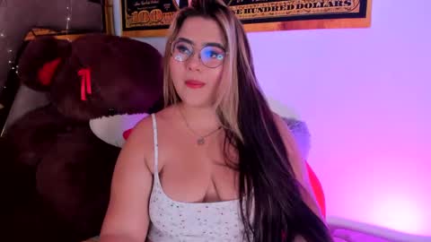 Natasha online show from January 2025 09:14:02 PM