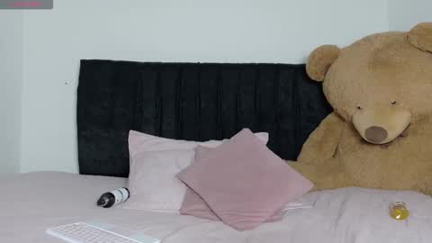 Natasha online show from February 2026 10:35:01 PM