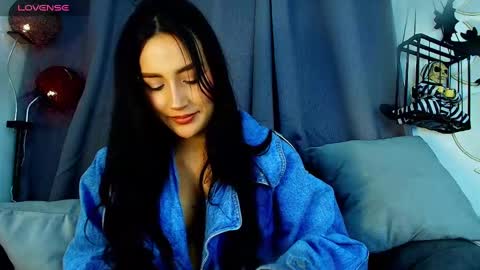 Snapshot of natashapride_ chatting on February 2025 11:48:01 PM Hello im Natti online show from February 2025 11:48:01 PM