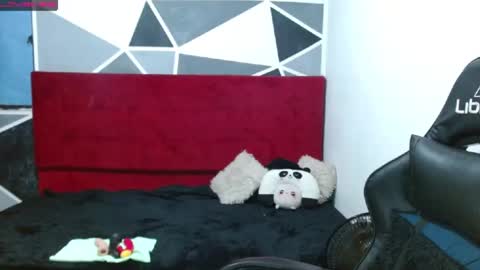 Natasha Smithe  online show from December 2024 07:55:01 PM