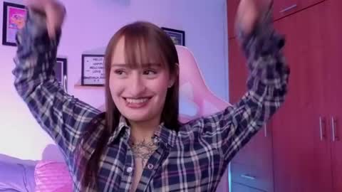 Nathalia Ramirez online show from April 2026 12:38:02 AM