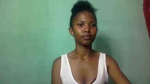 Snapshot of nathalie004 chatting on October 2025 11:55:02 AM nathalie004 online show from October 2025 11:55:02 AM