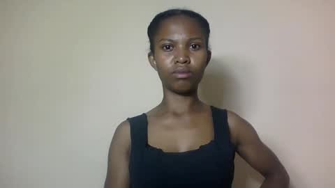 Snapshot of nathalie004 chatting on November 2025 05:06:01 AM nathalie004 online show from November 2025 05:06:01 AM