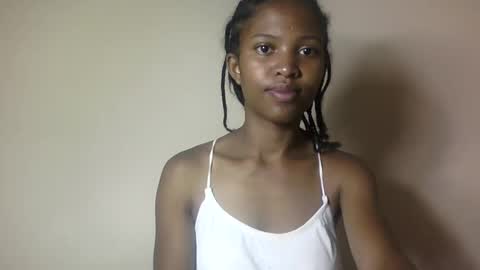 Snapshot of nathalie004 chatting on November 2025 05:29:02 AM nathalie004 online show from November 2025 05:29:02 AM