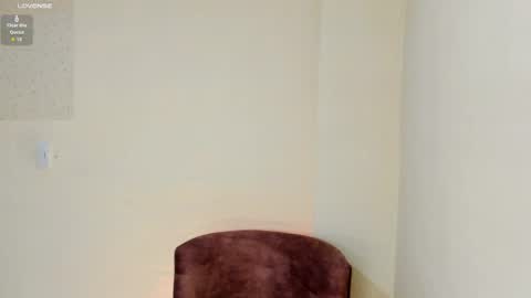 NATHALIE online show from April 2026 07:07:02 PM