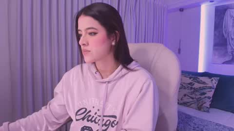 NATHALIE online show from September 2025 11:03:01 AM