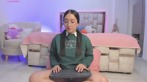    online show from December 2024 03:36:02 AM