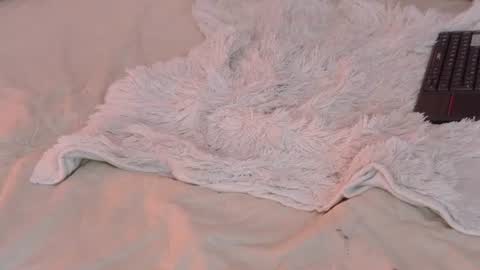 Nathaly lopez online show from June 2026 02:15:01 PM