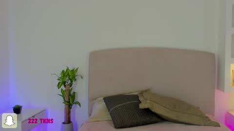 Snapshot of nathalyn05 chatting on March 2026 10:43:01 AM NATHALY online show from March 2026 10:43:01 AM