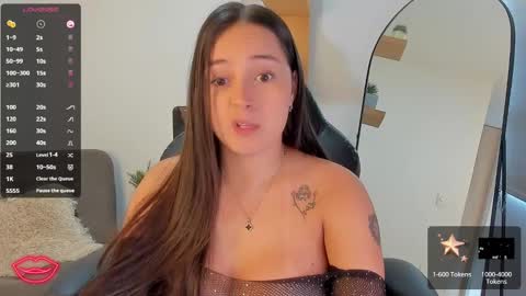 Snapshot of nathalyxx_ chatting on January 2025 02:26:01 PM nathalyxx_ online show from January 2025 02:26:01 PM