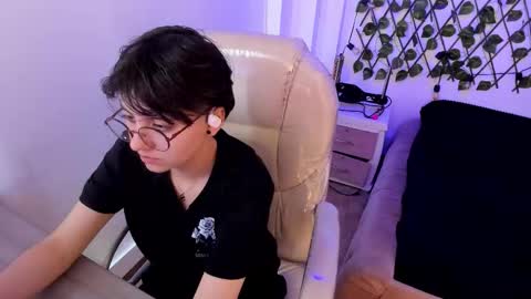 nathalyy_ds online show from October 2025 08:50:02 PM