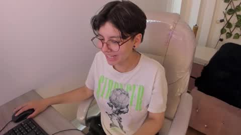 nathalyy_ds online show from October 2025 08:31:01 PM