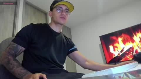 nathan_gross online show from April 2026 11:09:01 PM