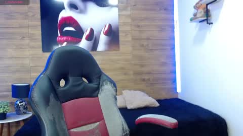 nathanclay online show from May 2026 03:03:01 AM