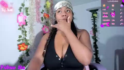 Snapshot of nathasha_jhonsom_ chatting on June 2026 10:34:02 PM Naty online show from June 2026 10:34:02 PM