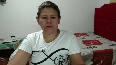 Snapshot of nathy_voyeur chatting on January 2025 07:39:02 AM nathy_voyeur online show from January 2025 07:39:02 AM