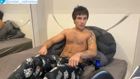 native_boy2 online show from June 2026 08:29:01 PM