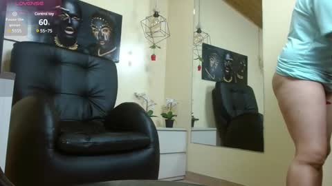 Snapshot of nato_evans chatting on February 2025 10:18:01 PM nato_evans online show from February 2025 10:18:01 PM