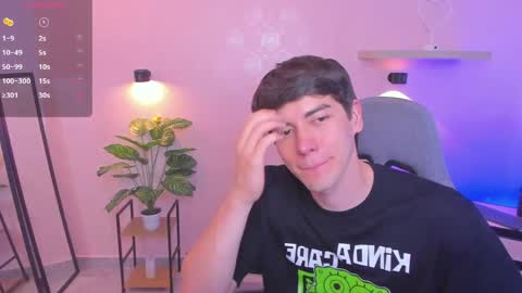 Nathaniel online show from April 2026 09:23:01 PM