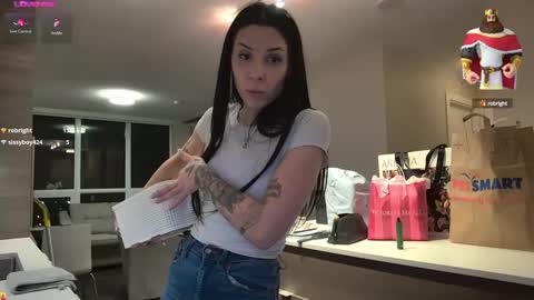 NATTY FIERROS online show from December 2024 01:03:02 AM