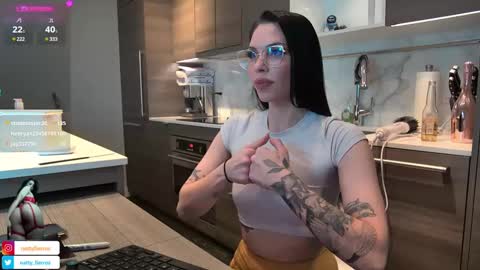 NATTY FIERROS online show from December 2024 11:53:02 PM