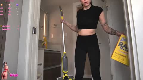 NATTY FIERROS online show from January 2025 08:44:01 PM