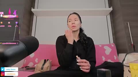 NATTY FIERROS online show from February 2025 05:57:01 PM