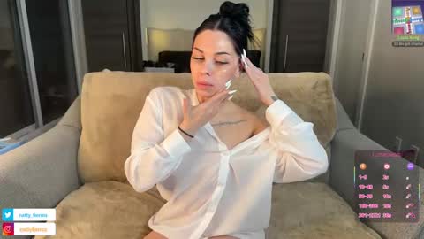 NATTY FIERROS online show from February 2025 06:10:02 AM