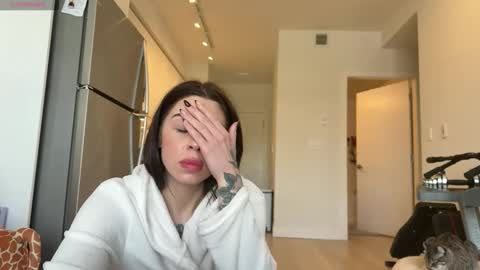 NATTY FIERROS online show from April 2026 08:10:02 PM