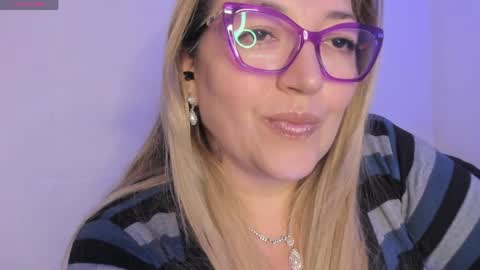 Nataly online show from May 2026 10:50:03 PM